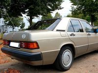 gebraucht Mercedes 190 2,6l Klima, viele Neuteile, ungeschweißt