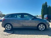 Gebraucht Mercedes B180 122 PS (89 kW) 2017 Grau Kleinwagen