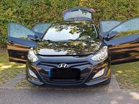 Gebraucht Hyundai i30 99 PS (72 kW) 2013 Schwarz Limousine