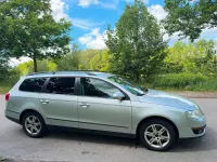 Gebraucht VW Passat 140 PS (102 kW) 2011 Silber Kombi