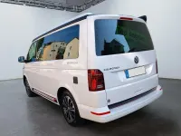Gebraucht VW California Edition 150 PS (110 kW) 2023 Candyweiß uni, dach schwarz Van