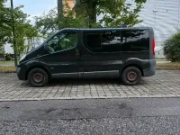 Gebraucht Opel Vivaro 115 PS (84 kW) 2007 Schwarz Van / Kleinbus