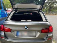 Gebraucht BMW 525 204 PS (150 kW) 2011 Grau Kombi