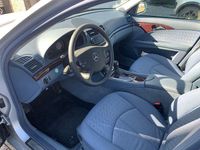 Gebraucht Mercedes E200 Classic 163 PS (119 kW) 2005 Silber Limousine