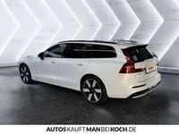 Gebraucht Volvo V60 Plus 349 PS (256 kW) 2025 Weiß Kombi