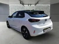 Gebraucht Opel Corsa-e Edition 100 kW (136 PS) 2022 Jade weiss/arktis weiss Kleinwagen