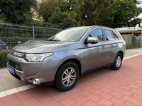 Gebraucht Mitsubishi Outlander Invite 150 PS (110 kW) 2012 Grau SUV