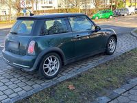 Usata Mini Cooper 85 CV (62 kW) 2005 Verde Utilitaria
