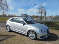 Gebraucht Audi A3 Ambiente 105 PS (77 kW) 2013 Silber Limousine