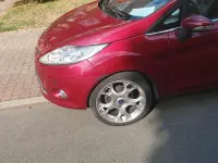 Gebraucht Ford Fiesta 2009 Rot Kleinwagen