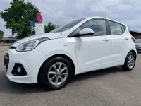 Gebraucht Hyundai i10 Trend 87 PS (63 kW) 2016 Weiß Kleinwagen