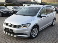 Gebraucht VW Touran Comfortline 122 PS (89 kW) 2022 Reflexsilber metallic Van / Kleinbus
