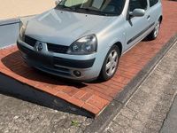 Second-hand Renault Clio II 2002 Argintiu Hatchback