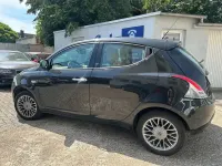 Gebraucht Lancia Ypsilon Silver 69 PS (50 kW) 2012 Schwarz Kleinwagen