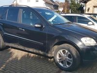 Gebraucht Mercedes ML350 272 PS (200 kW) 2006 Schwarz SUV