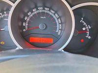 Gebraucht Kia Venga Attract 90 PS (66 kW) 2010 Schwarz Kleinwagen