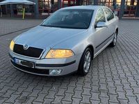 Gebraucht Skoda Octavia 105 PS (77 kW) 2005 Silber Limousine