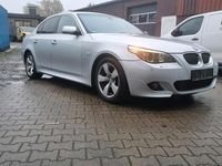 Gebraucht BMW 525 191 PS (140 kW) 2003 Silber Limousine