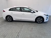 Gebraucht Hyundai Ioniq Trend 105 PS (77 kW) 2020 Weiß Kleinwagen