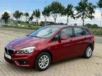 Gebraucht BMW 218 Advantage 136 PS (100 kW) 2017 Flamen rot brillanteffekt met Van / Kleinbus