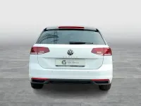 Gebraucht VW Passat Business 150 PS (110 kW) 2022 Weiß Kombi