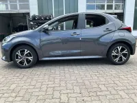 Neu Toyota Yaris 116 PS (85 kW) 2026 Marlingrau metallic Kleinwagen