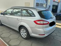 Gebraucht Ford Mondeo 125 PS (91 kW) 2013 Silber Kombi