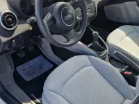 Gebraucht Audi A1 Sportback Ambition 86 PS (63 kW) 2012 Weiß Kleinwagen