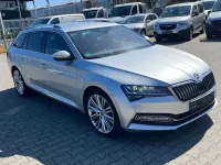 Gebraucht Skoda Superb LAURIN & KLEMENT 200 PS (147 kW) 2021 Silber Kombi