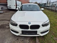 Gebraucht BMW 118 Advantage 136 PS (100 kW) 2015 Weiß Kleinwagen