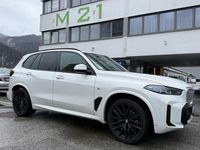 Gebraucht BMW X5 M Sport 298 PS (219 kW) 2025 Weiß SUV