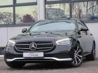 Gebraucht Mercedes E220 Avantgarde 220 PS (161 kW) 2023 Schwarz Limousine