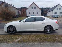 Gebraucht Maserati Ghibli 404 PS (297 kW) 2014 Weiß Limousine