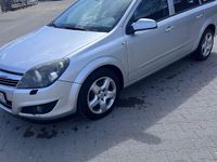 Gebraucht Opel Astra Edition 129 PS (94 kW) 2008 Kombi