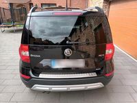 Gebraucht Skoda Yeti 150 PS (110 kW) 2016 Schwarz SUV