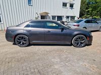 Gebraucht Chrysler 300S 305 PS (224 kW) 2022 Grau Limousine