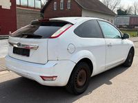 Gebraucht Ford Focus Titanium 145 PS (106 kW) 2009 Weiß Limousine