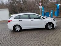 Gebraucht Hyundai i30 Classic 99 PS (72 kW) 2014 Weiß Kombi