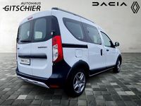 Gebraucht Dacia Dokker Stepway 131 PS (96 kW) 2021 Weiß Van / Kleinbus