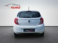 Używany Opel Karl Selection 75 KM (55 kW) 2015 Biały Hatchback