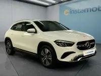 Gebraucht Mercedes GLA200 150 PS (110 kW) 2024 Weiß SUV