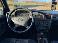 Gebraucht Mercedes 190 109 PS (80 kW) 1990 Braun Limousine