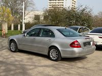 Gebraucht Mercedes E200 163 PS (119 kW) 2005 Silber Limousine