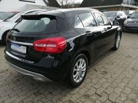 gebraucht Mercedes GLA180 1.6i Navigation/el.AHK/Bi-Xenon