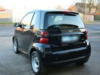 Gebraucht Smart ForTwo Coupé 61 PS (44 kW) 2011 Schwarz Coupé
