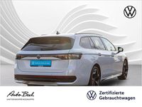 Gebraucht VW Passat R-line 150 PS (110 kW) 2024 Oryxweiß perlmutteffekt Kombi