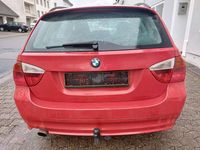Gebraucht BMW 320 163 PS (119 kW) 2005 Rot Kombi