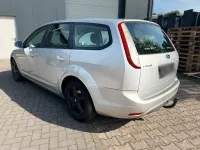 Używany Ford Focus 110 KM (80 kW) 2008 Szary Kombi