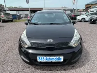Gebraucht Kia Rio 75 PS (55 kW) 2013 Aurora black Kleinwagen