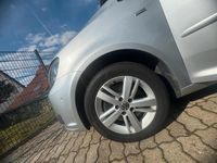 Gebraucht VW Touran 140 PS (102 kW) 2012 Grau Van / Kleinbus